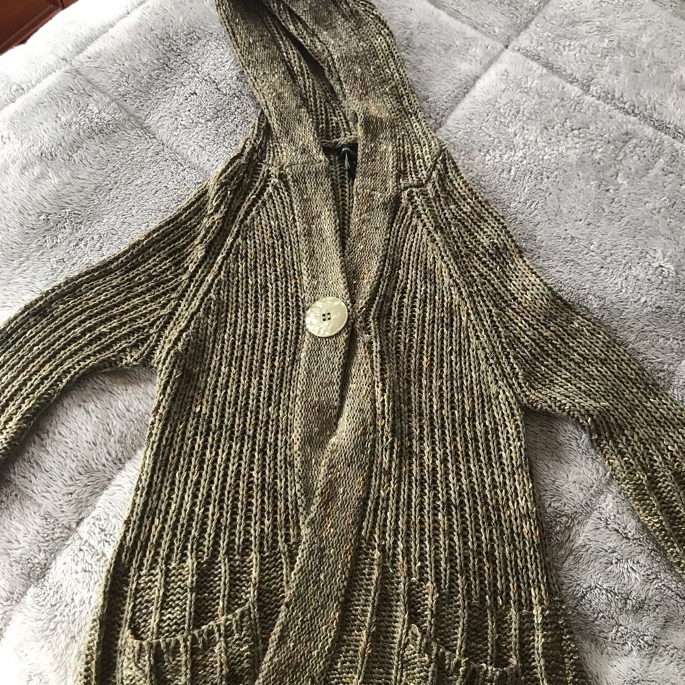 BCBG MaxAzria medium cardigan with hood
